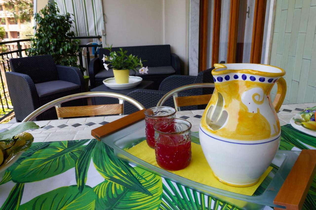 Flower'S Home Sorrento Exterior foto